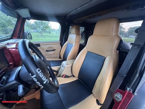 Used 1998 Jeep Wrangler Sport image 16