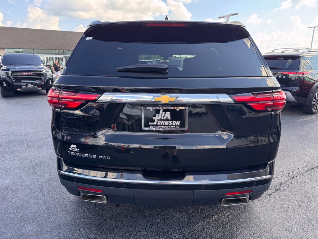 Used 2023 Chevrolet Traverse High Country AWD/4WD image 4