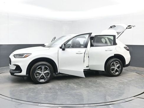 Used 2023 Honda HR-V EX-L image 51