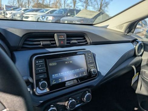 New 2025 Nissan Versa SV w/ Trunk Package image 19