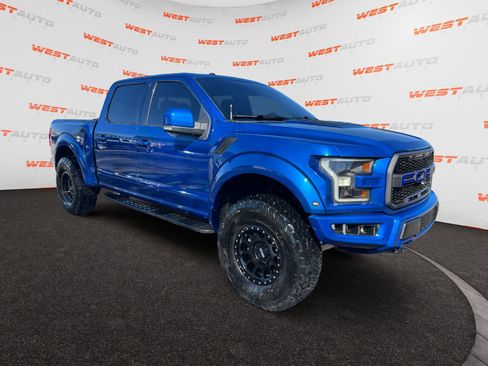 Used 2017 Ford F150 Raptor w/ Equipment Group 802A Luxury image 7