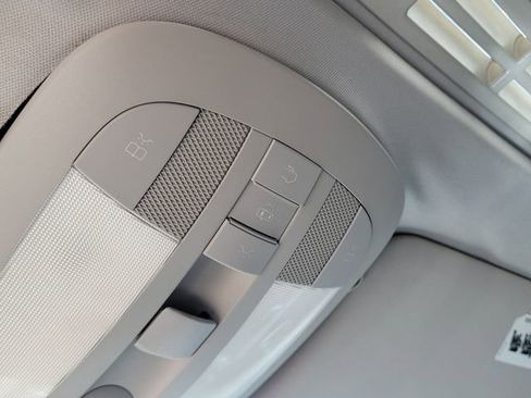 Used 2011 Mercedes-Benz ML 350 2WD image 20