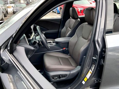 Used 2025 Lexus TX 350 AWD w/ Technology Package image 8