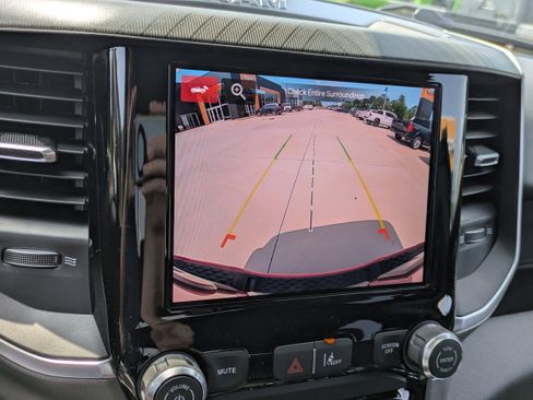 New 2026 RAM 1500 Express AWD/4WD image 20
