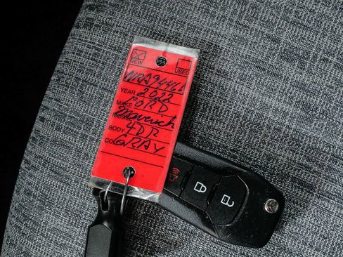 Used 2022 Ford Maverick XLT image 34