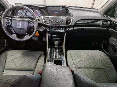 Used 2017 Honda Accord LX image 27
