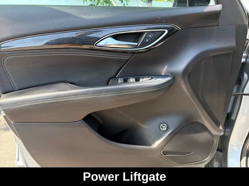 Used 2023 Buick Envision Preferred w/ Sport Touring Package AWD/4WD image 12