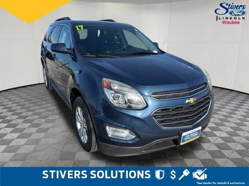 Used 2017 Chevrolet Equinox LT w/ Convenience Package image 3
