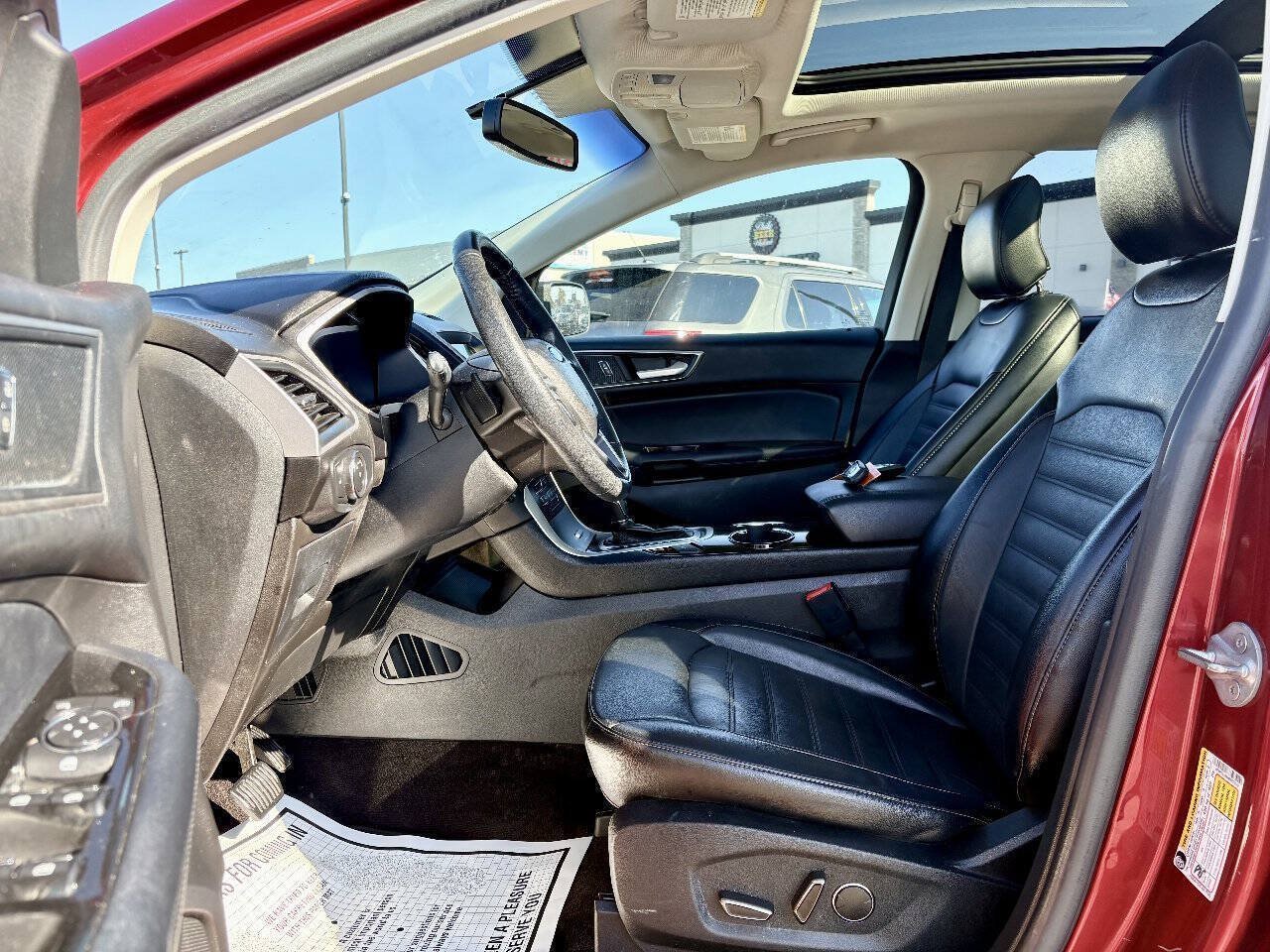 Used 2017 Ford Edge SEL w/ Equipment Group 201A AWD/4WD image 10