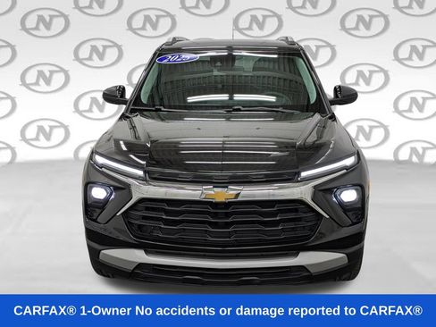 Used 2025 Chevrolet TrailBlazer LT AWD/4WD image 13