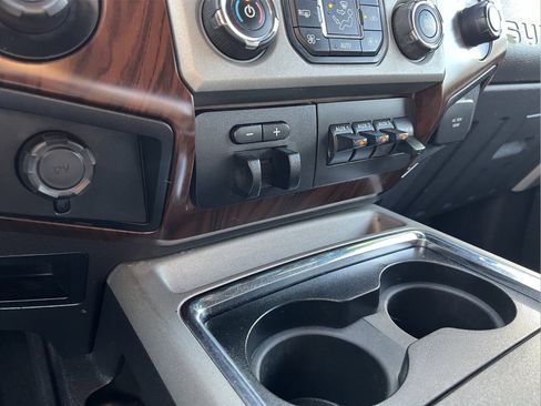 Used 2013 Ford F250 Lariat w/ Lariat Ultimate Pkg image 20