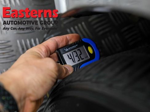 Used 2024 Nissan Altima 2.5 SV image 27