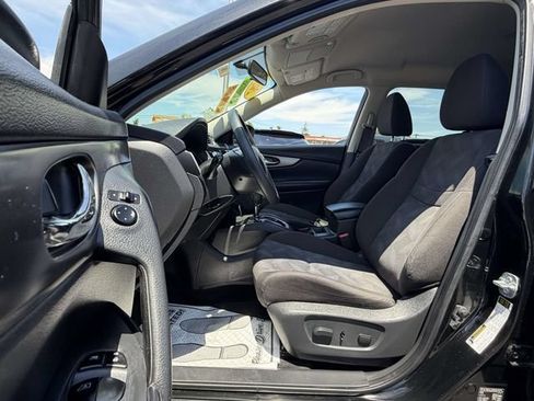 Used 2016 Nissan Rogue SV AWD/4WD image 9