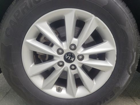 Used 2019 Kia Sorento AWD w/ LX Convenience Package image 31