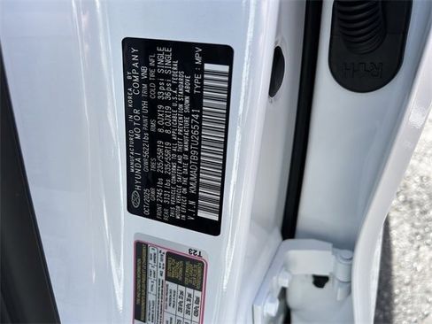 New 2026 Genesis GV70 2.5T Select image 33