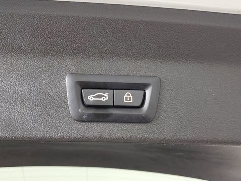 Used 2020 BMW X3 xDrive30i w/ Premium Package image 22