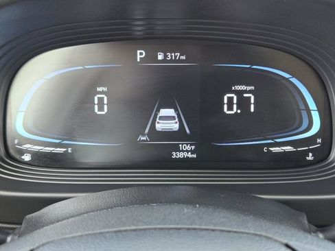 Used 2024 Hyundai Venue SEL FWD image 15