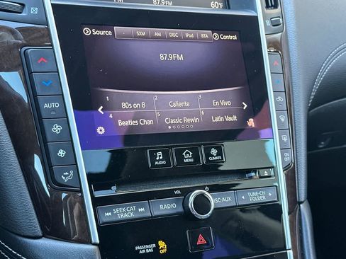 Used 2018 INFINITI Q50 Luxe AWD/4WD image 21
