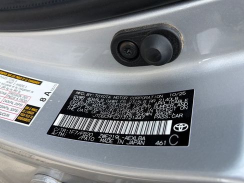 Used 2026 Toyota Corolla LE FWD image 12