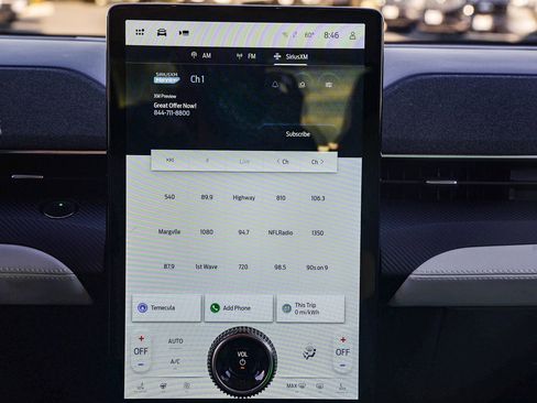 Used 2022 Ford Mustang Mach-E Premium image 15