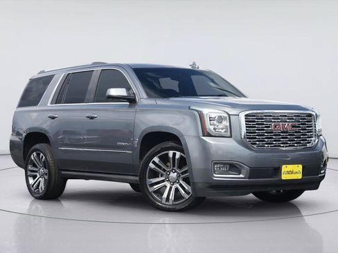Used 2018 GMC Yukon Denali w/ Denali Ultimate Package AWD/4WD image 2