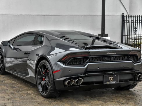 Used 2018 Lamborghini Huracan LP 580-2 image 6