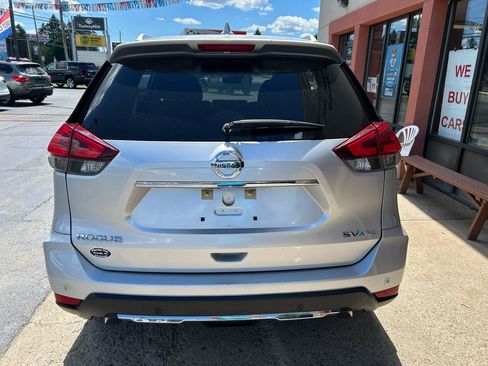 Used 2020 Nissan Rogue SV AWD/4WD image 4