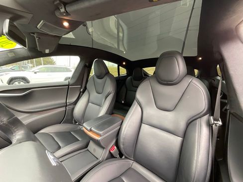Used 2020 Tesla Model S Performance image 10