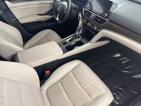 Used 2019 Honda Accord EX-L image 21
