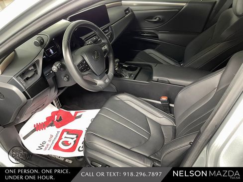 Used 2023 Lexus ES 350 F Sport w/ Accessory Package (Z2) image 18