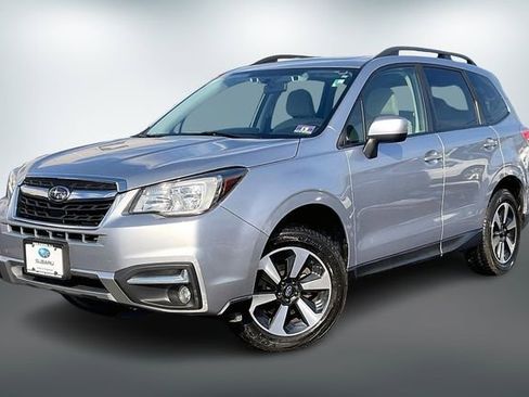 Used 2017 Subaru Forester 2.5i Premium image 3