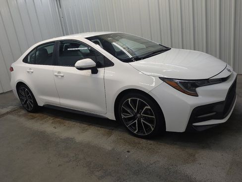 Used 2020 Toyota Corolla SE FWD image 11