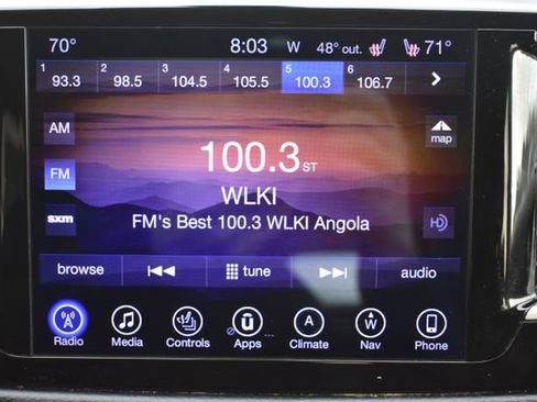 Used 2017 Chrysler Pacifica Touring-L w/ Tire & Wheel Group FWD image 24