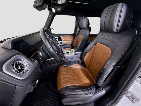 Used 2023 Mercedes-Benz G 550 image 22