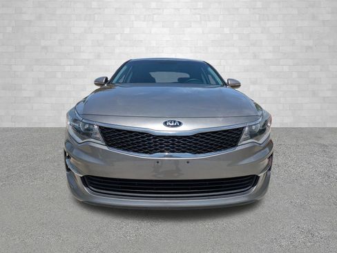 Used 2018 Kia Optima LX w/ Convenience Package FWD image 6