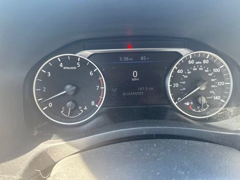 Used 2022 Nissan Altima 2.5 SR FWD image 7