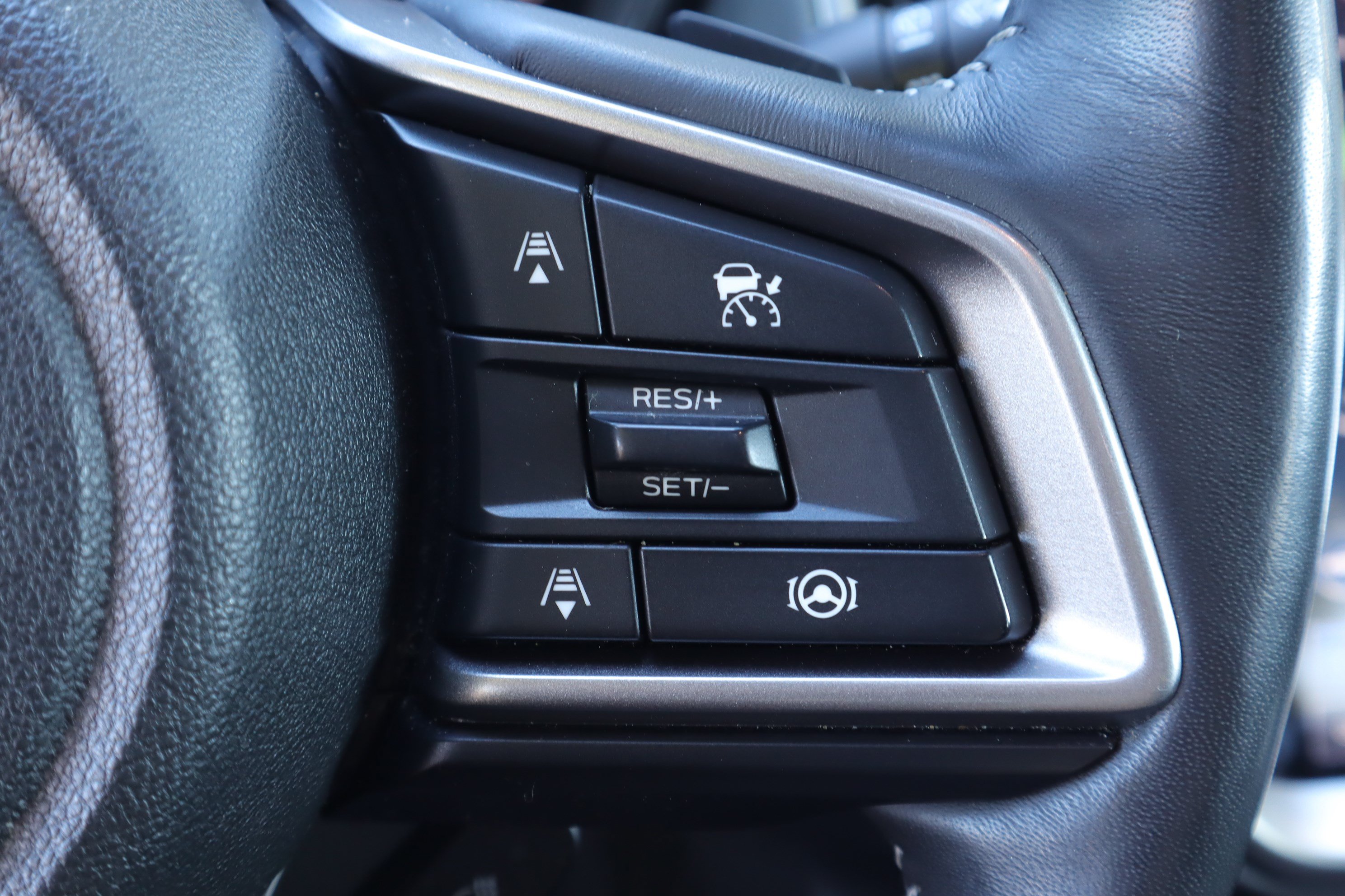 Used 2023 Subaru Outback Touring AWD/4WD image 21