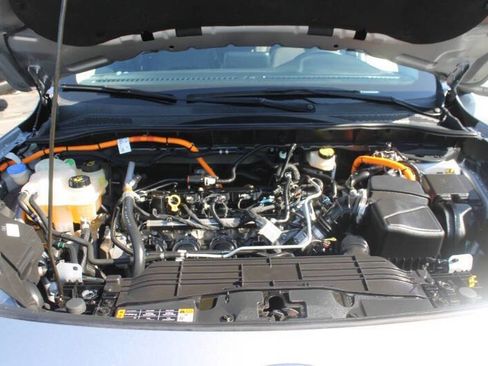 Used 2021 Ford Escape SEL image 16