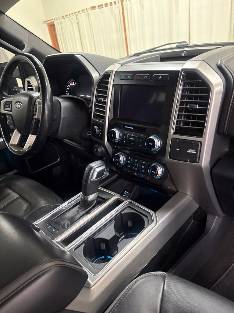 Used 2018 Ford F150 Platinum w/ Equipment Group 701A Luxury AWD/4WD image 27