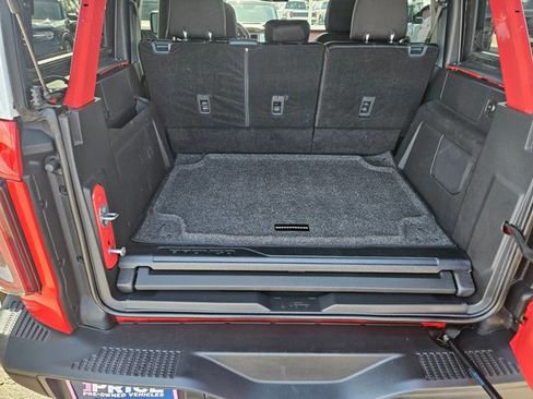 Certified 2024 Ford Bronco Heritage Edition AWD/4WD image 6