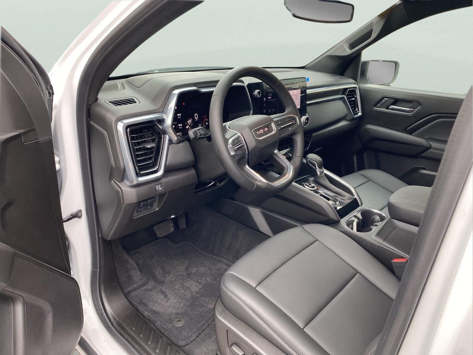 Used 2026 GMC Canyon Elevation w/ Convenience Package AWD/4WD image 14