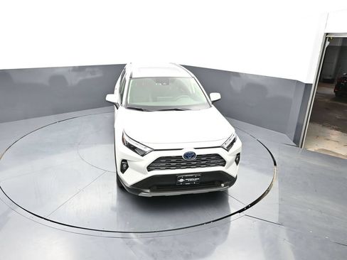 Used 2022 Toyota RAV4 Limited w/ Limited Grade Weather Package AWD/4WD image 14