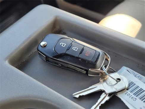 Used 2019 Ford F350 XL w/ Power Equipment Group image 27