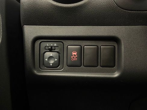 Used 2014 Mitsubishi Mirage DE image 12