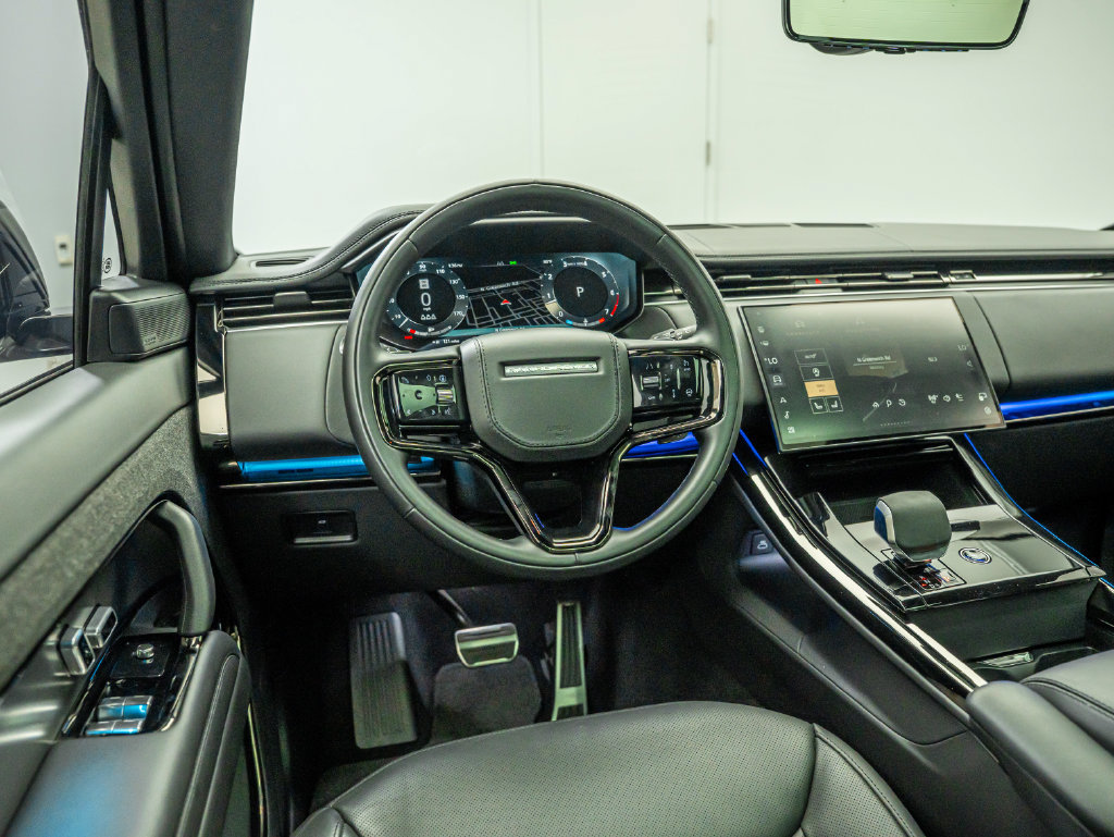 Used 2024 Land Rover Range Rover Sport Dynamic SE AWD/4WD image 32