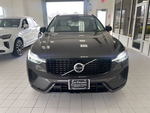 Certified 2023 Volvo XC60 B5 Plus image 6