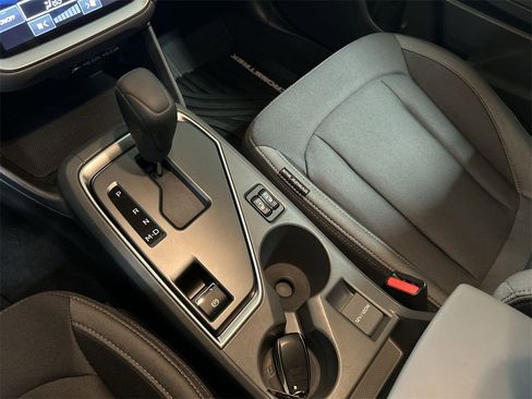 Certified 2025 Subaru Crosstrek 2.0i Premium image 22
