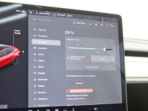 Used 2021 Tesla Model Y Long Range image 21