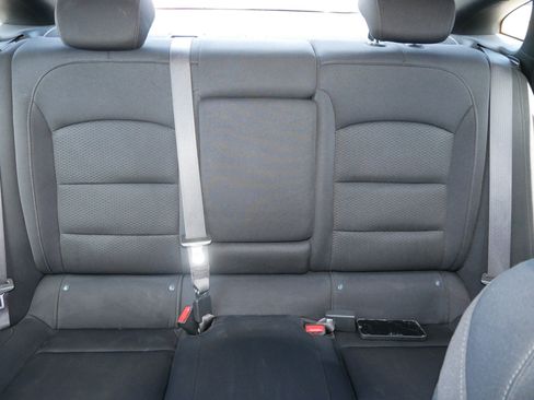 Used 2024 Chevrolet Malibu LT FWD image 13