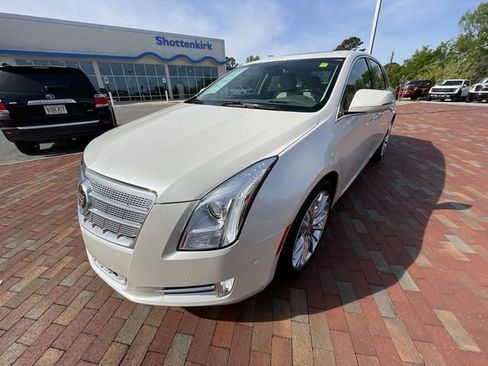 Used 2014 Cadillac XTS Platinum FWD image 25